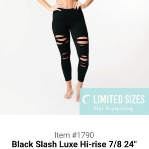 Zyia Black Slash Luxe Leggings